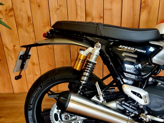 TRIUMPH Speed Twin 1200 RS 4