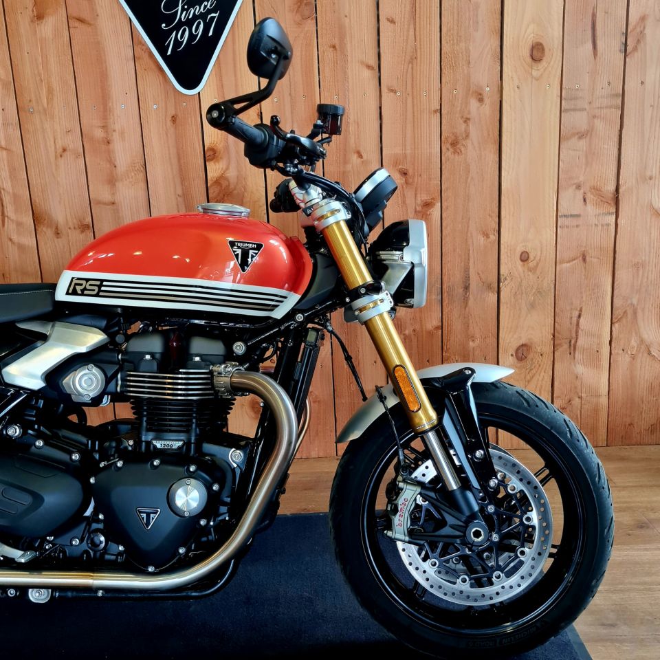 TRIUMPH Speed Twin 1200 RS 4