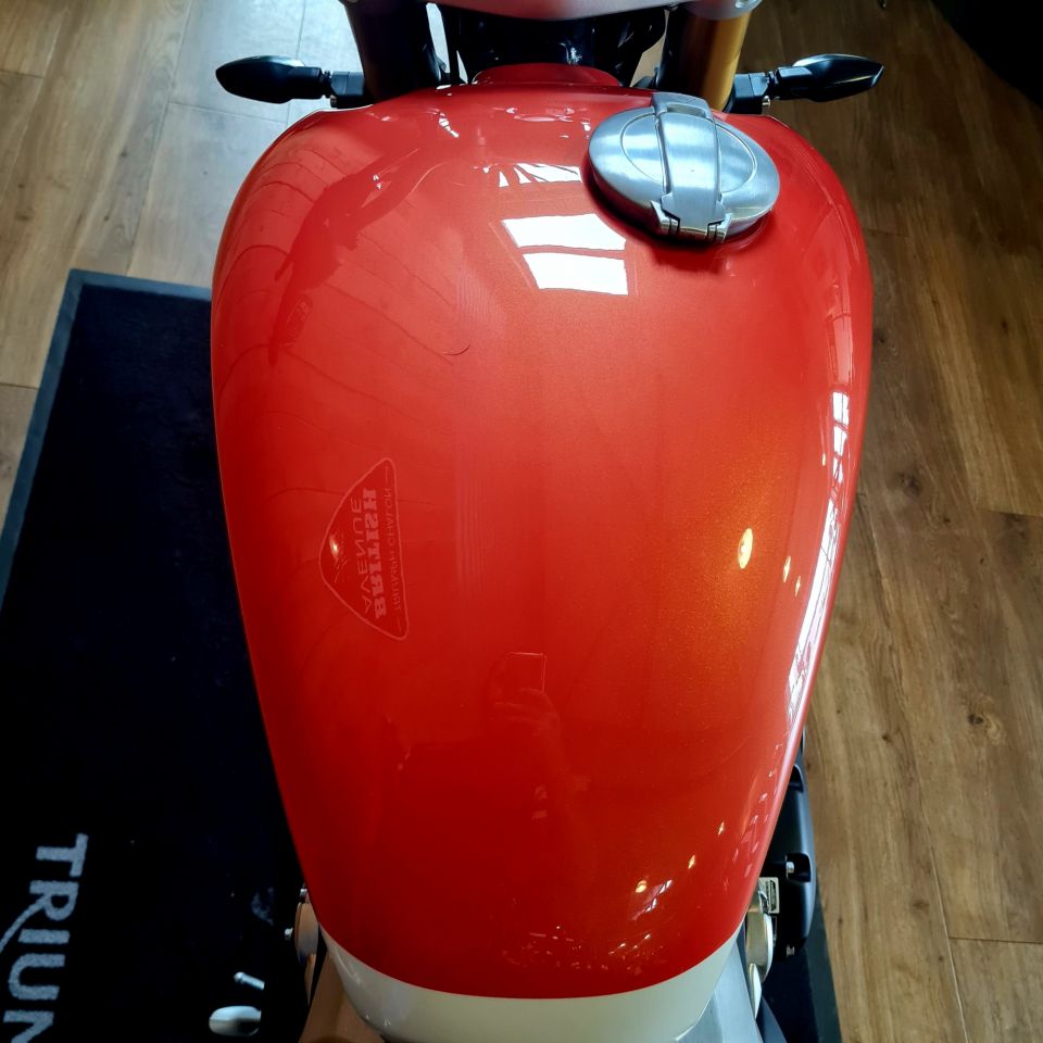 TRIUMPH Speed Twin 1200 RS 4