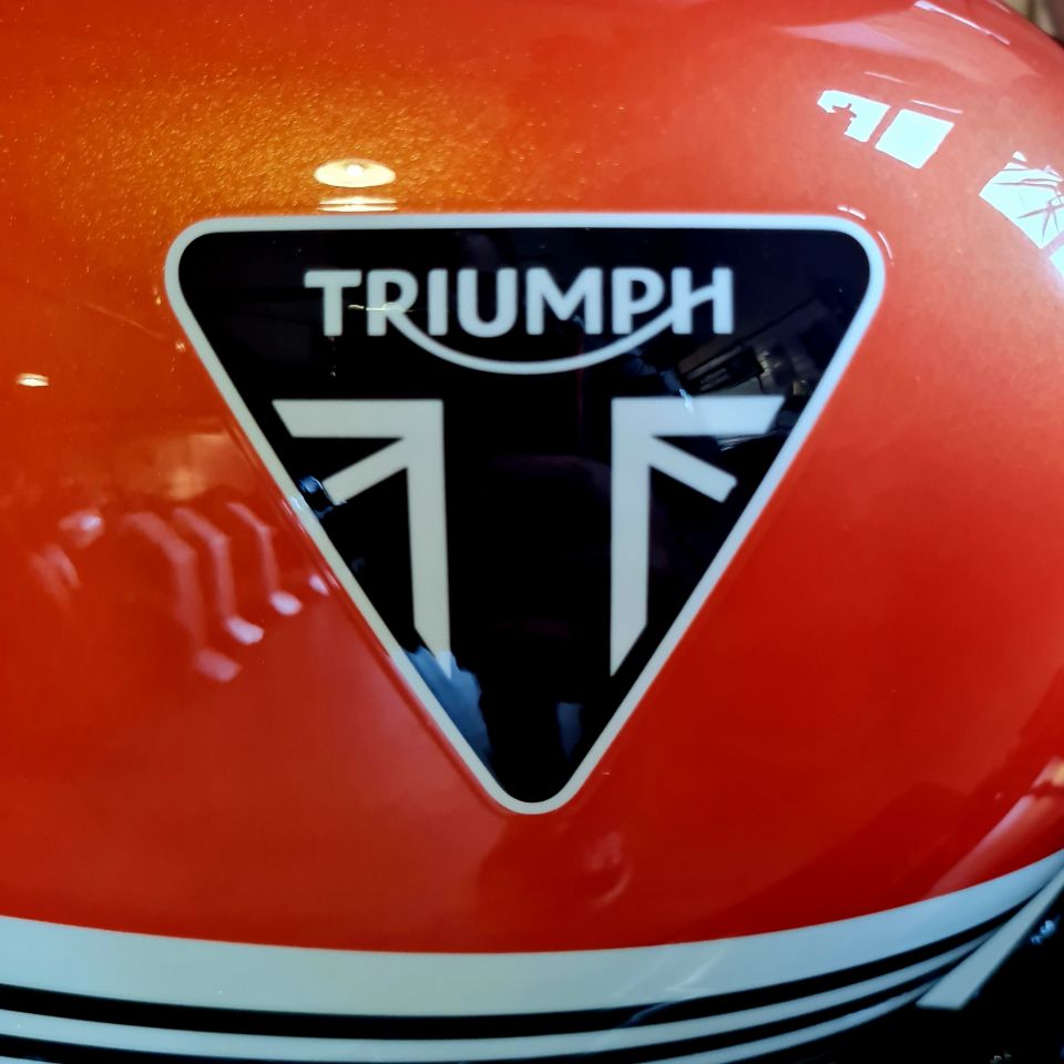 TRIUMPH Speed Twin 1200 RS 4