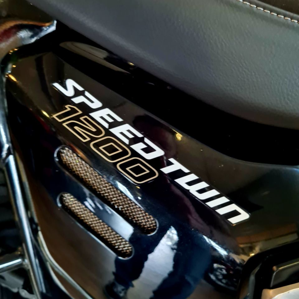 TRIUMPH Speed Twin 1200 RS 4