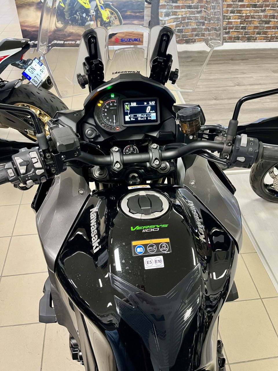 KAWASAKI VERSYS S 1100 4