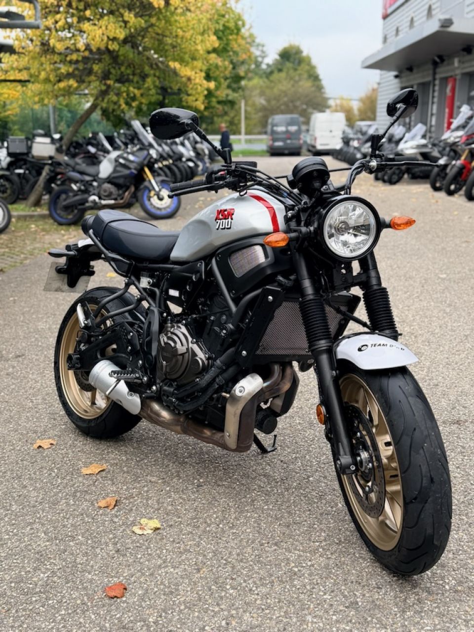 YAMAHA XSR 700 LEGACY 4