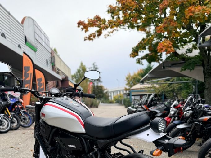YAMAHA XSR 700 LEGACY 4