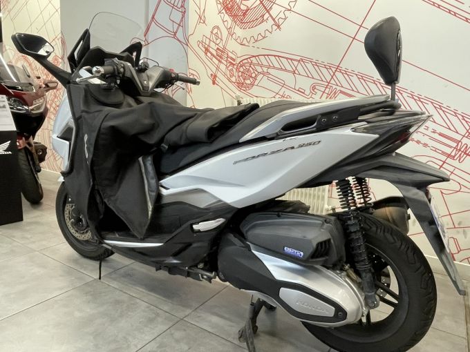 HONDA NSS FORZA 350 4
