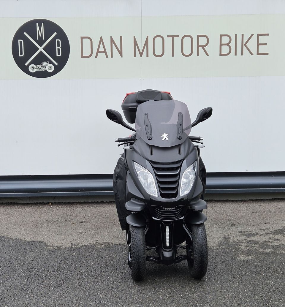 PEUGEOT METROPOLIS 400 4