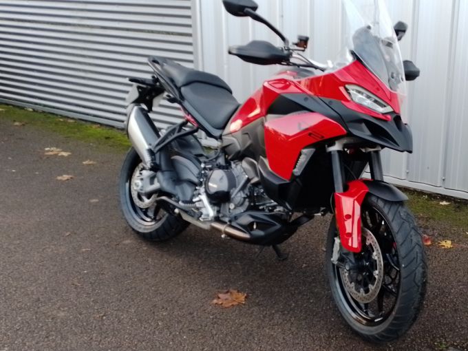 DUCATI MULTISTRADA V2 2025 4