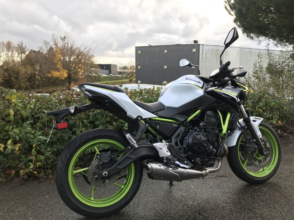 KAWASAKI Z 650 (47.5CV) 4