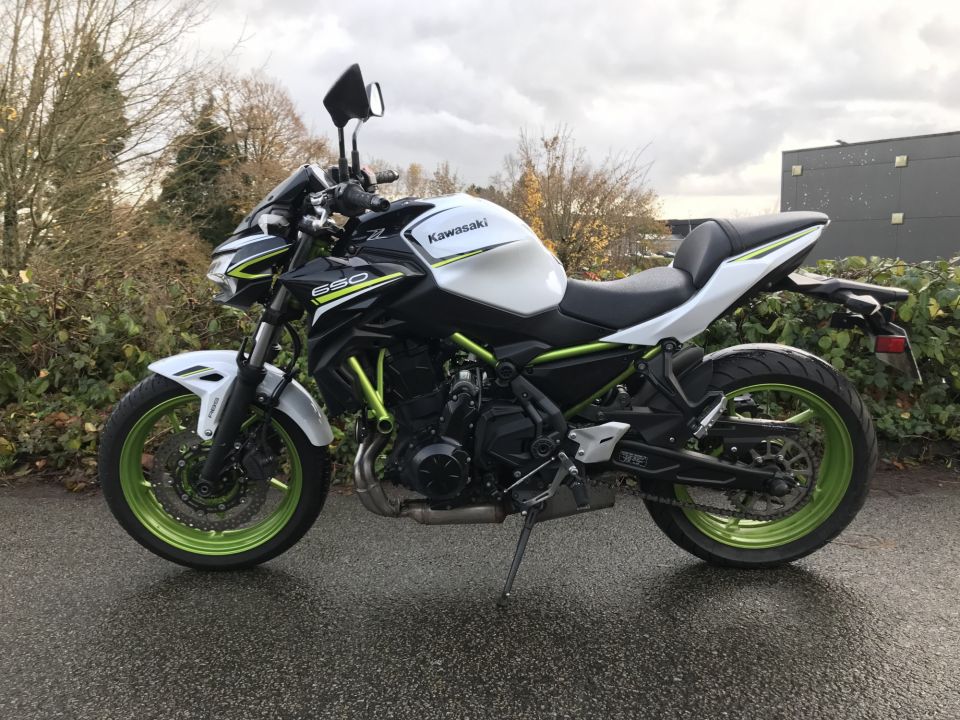 KAWASAKI Z 650 (47.5CV) 4