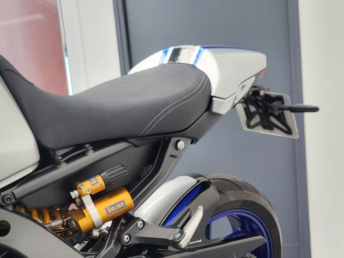 YAMAHA MT-09 SP 4