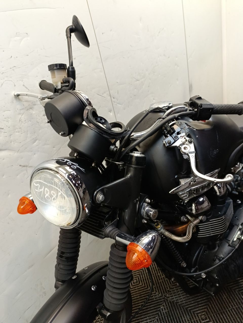 TRIUMPH SCRAMBLER 900 4