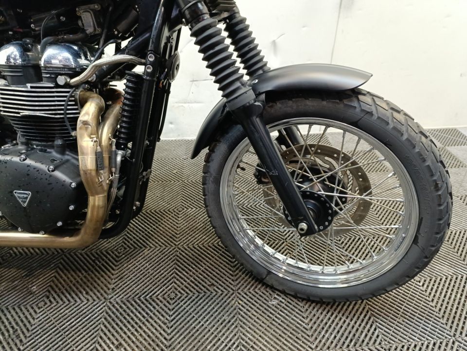 TRIUMPH SCRAMBLER 900 4