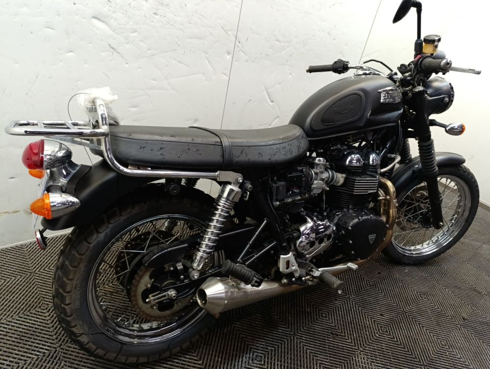 TRIUMPH SCRAMBLER 900 4