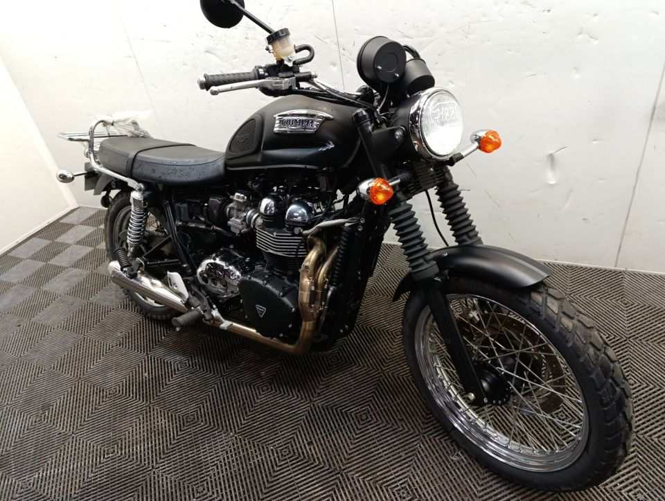 TRIUMPH SCRAMBLER 900 4