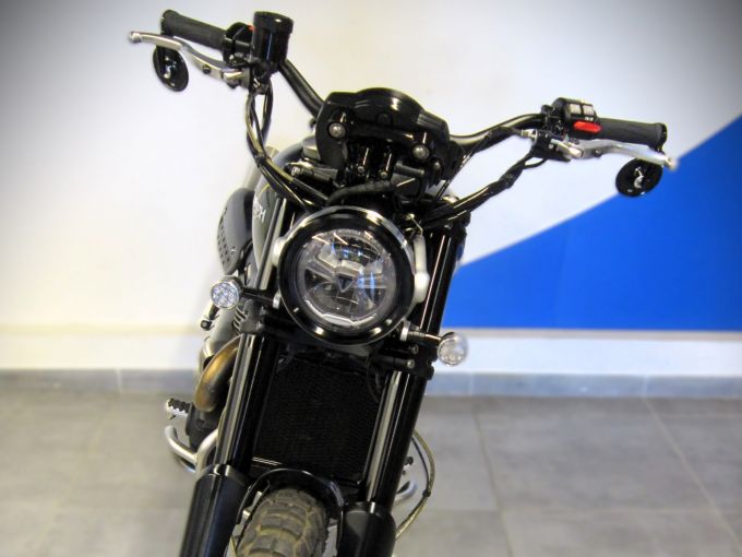 TRIUMPH SCRAMBLER 1200 XC 4