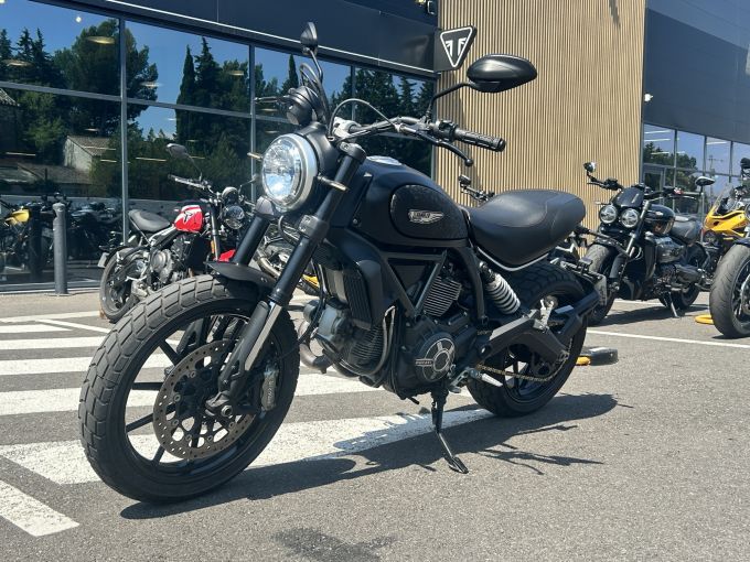 DUCATI SCRAMBLER 4