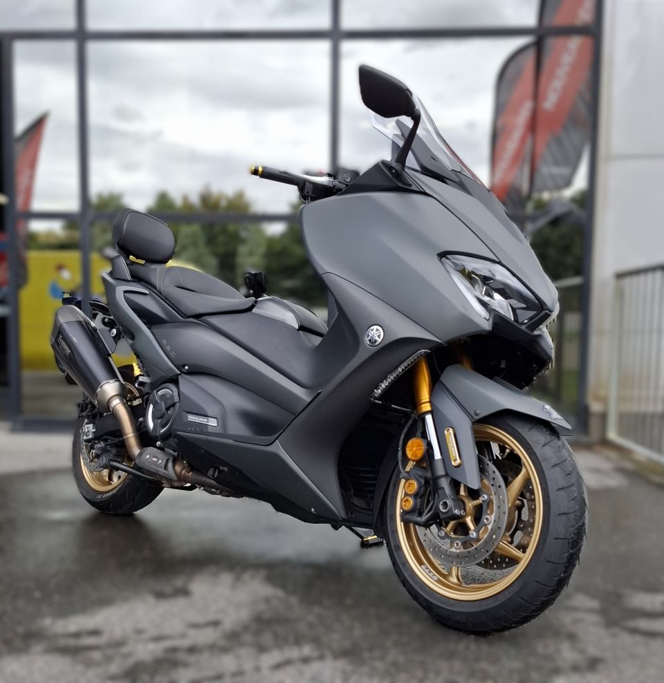 YAMAHA XP T-MAX 560 TECH MAX 4
