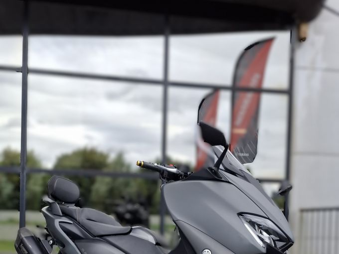 YAMAHA XP T-MAX 560 TECH MAX 4