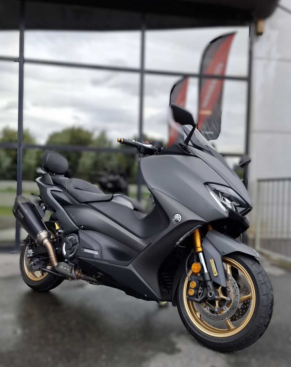 YAMAHA XP T-MAX 560 TECH MAX 4
