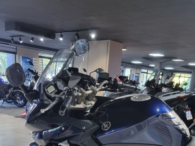 YAMAHA XJ 6  S DIVERSION 4