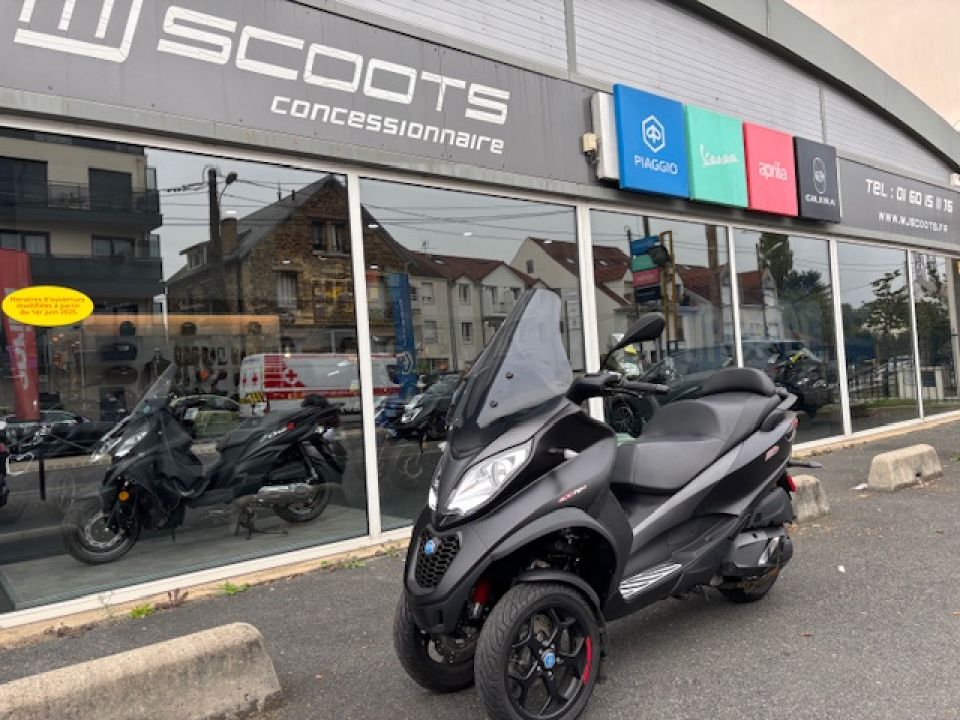 PIAGGIO MP3 400 HPE SPORT ABS ASR 4