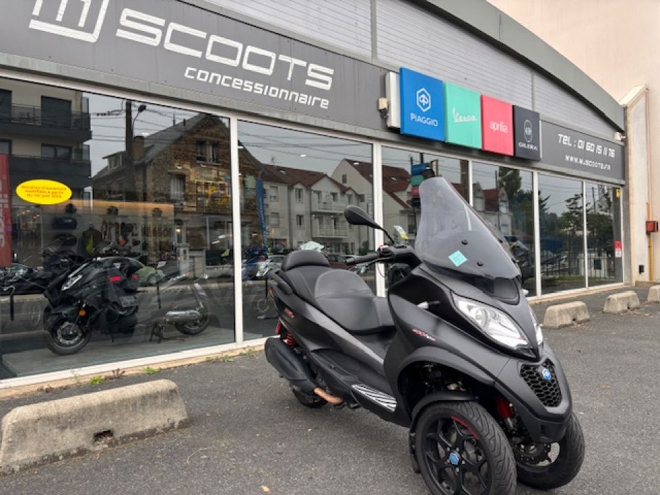 PIAGGIO MP3 400 HPE SPORT ABS ASR 4