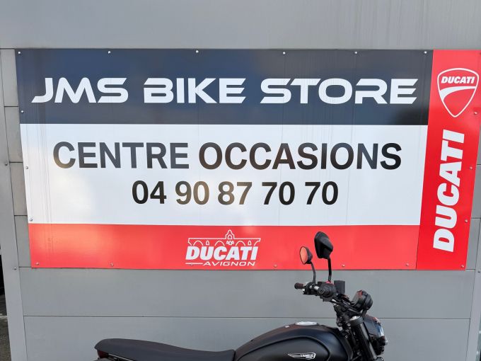 DUCATI SCRAMBLER 4