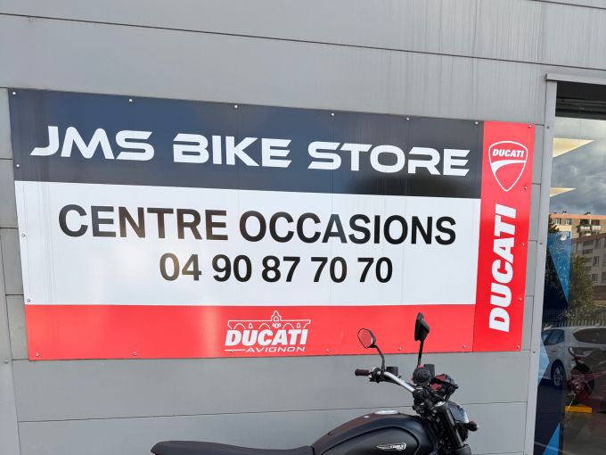 DUCATI SCRAMBLER 4