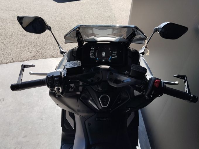 YAMAHA XP T-MAX 560 TECH MAX 4