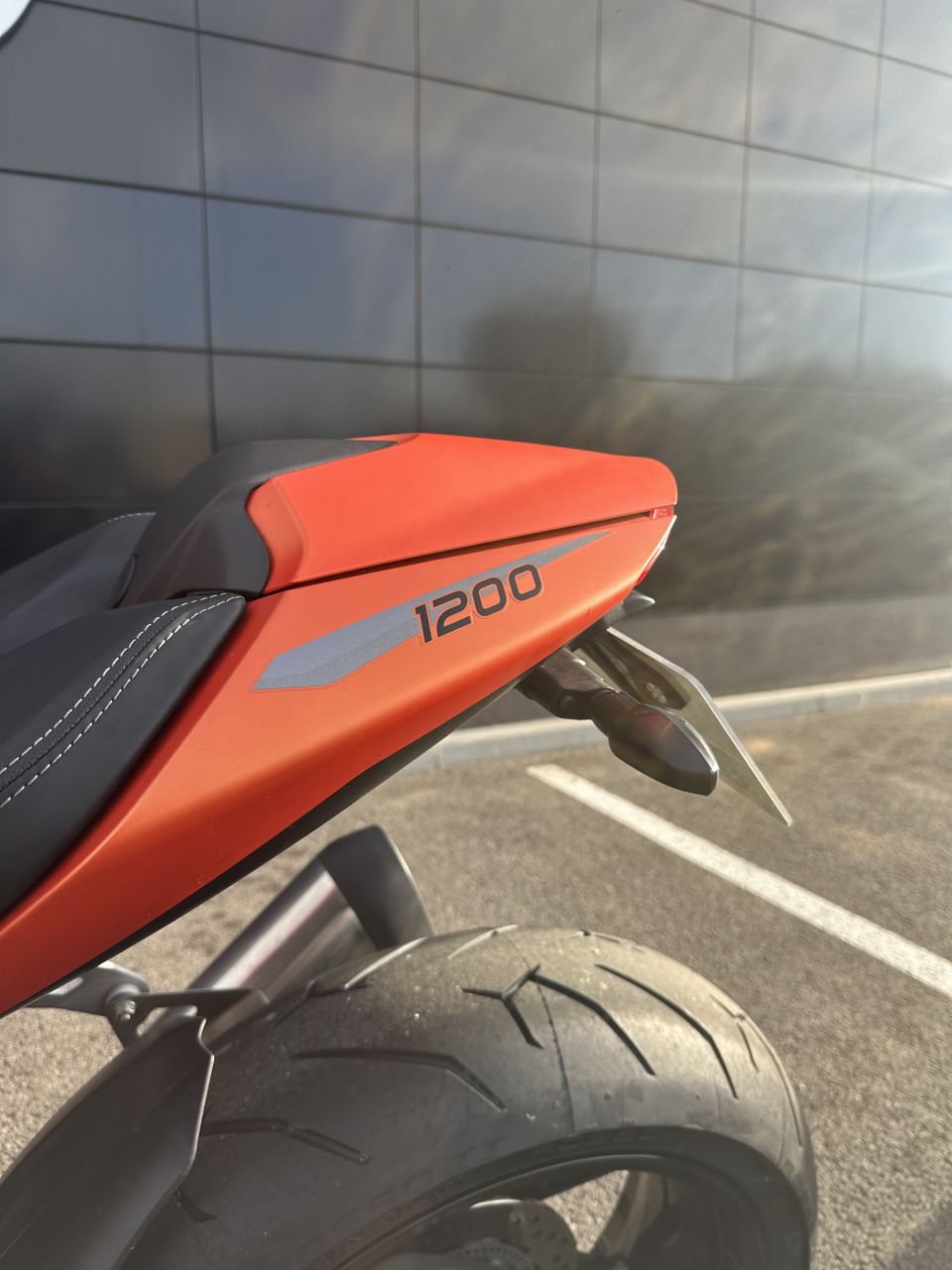 TRIUMPH SPEED TRIPLE 1200 RS 4