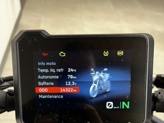 KTM 390 DUKE ABS 4