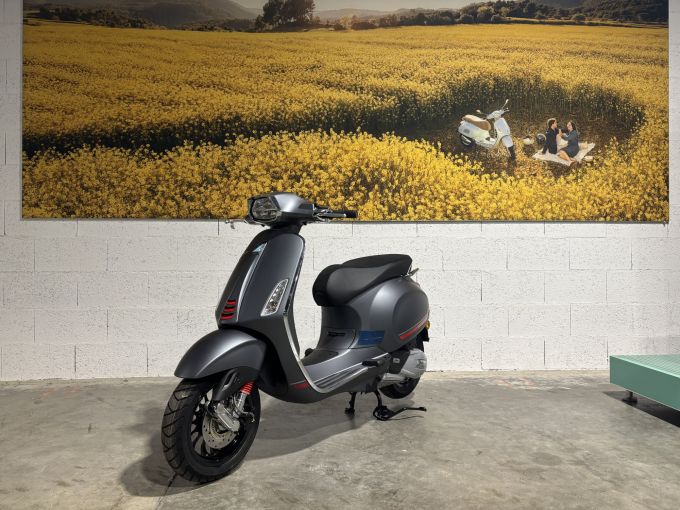 VESPA SPRINT 125 4
