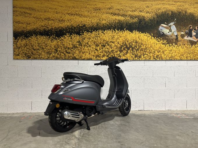 VESPA SPRINT 125 4