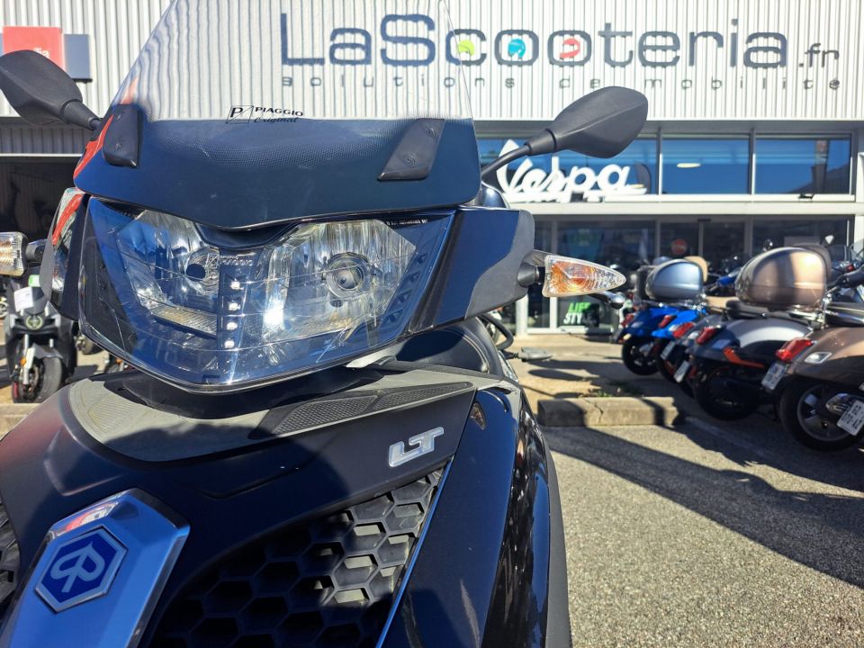PIAGGIO MP3 300LT YOURBAN 4