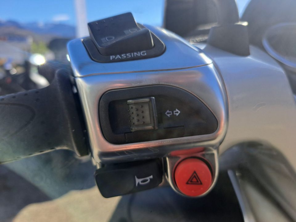 PIAGGIO MP3 300LT YOURBAN 4