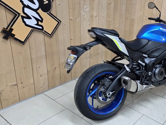SUZUKI GSX-S 1000 ABS 4
