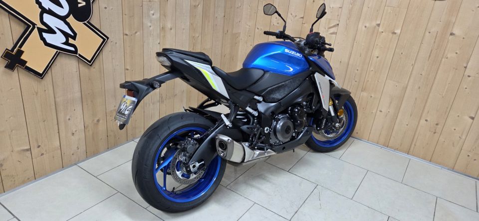 SUZUKI GSX-S 1000 ABS 4
