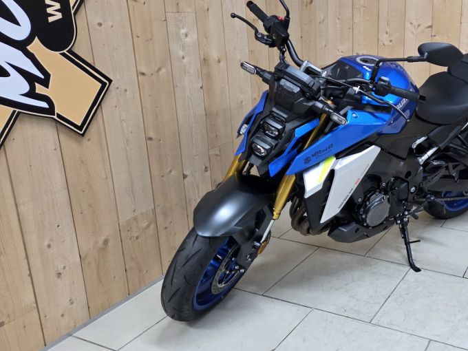 SUZUKI GSX-S 1000 ABS 4