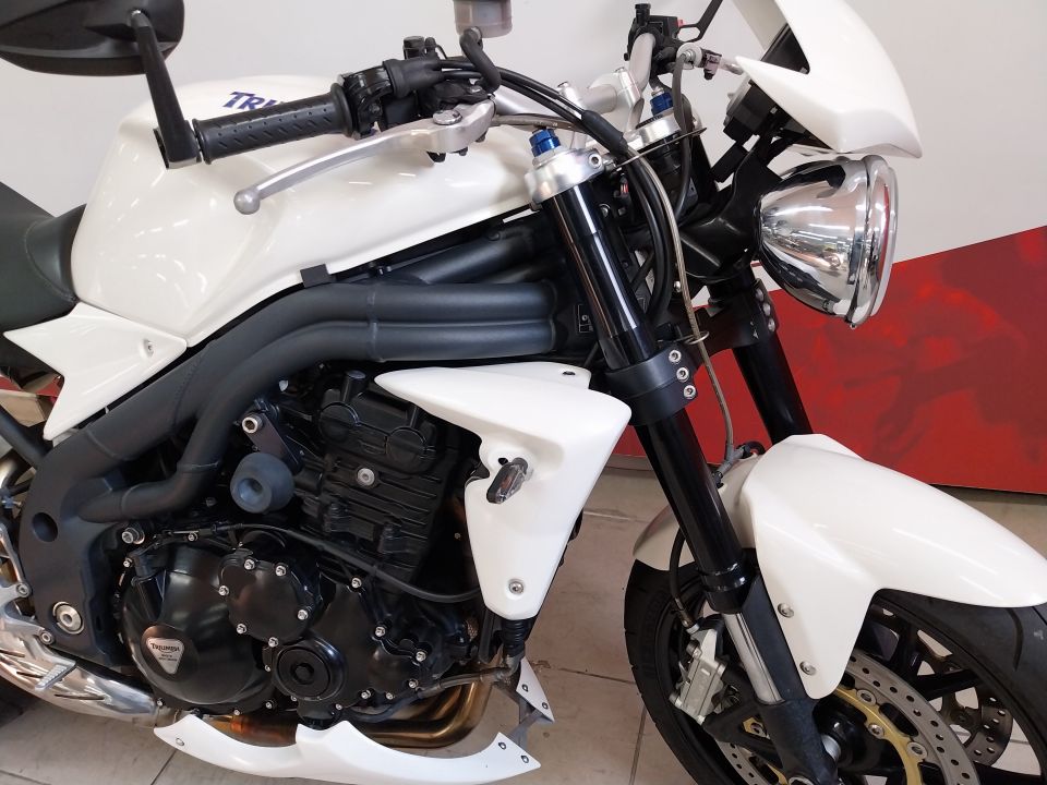 TRIUMPH SPEED TRIPLE 4