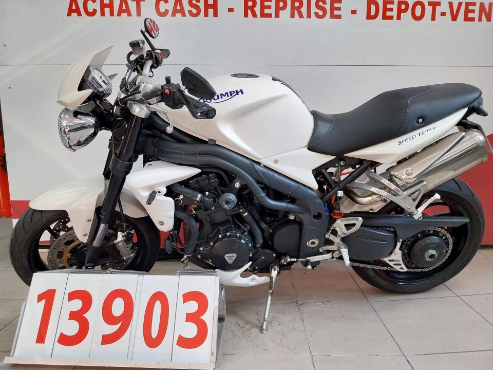 TRIUMPH SPEED TRIPLE 4