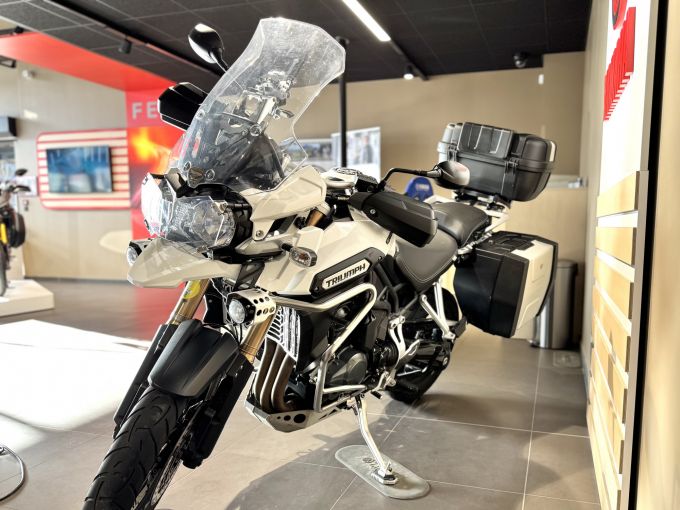 TRIUMPH TIGER 1200 EXPLORER 4