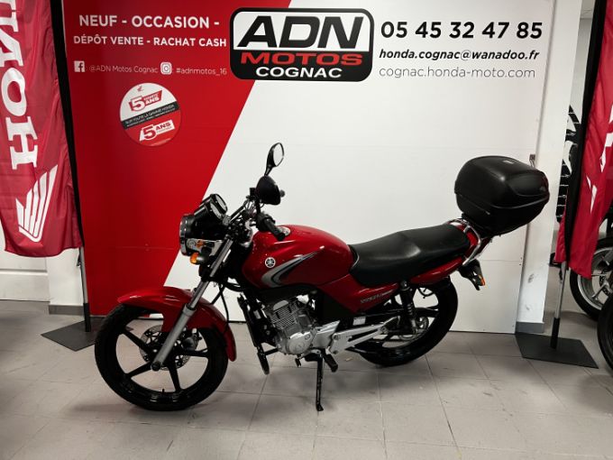YAMAHA YBR 125 4