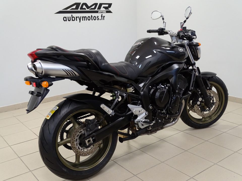 YAMAHA FZ6 600 FAZER 98CV 4