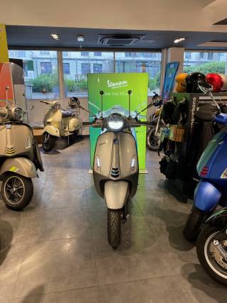 VESPA PRIMAVERA 50 - 2021