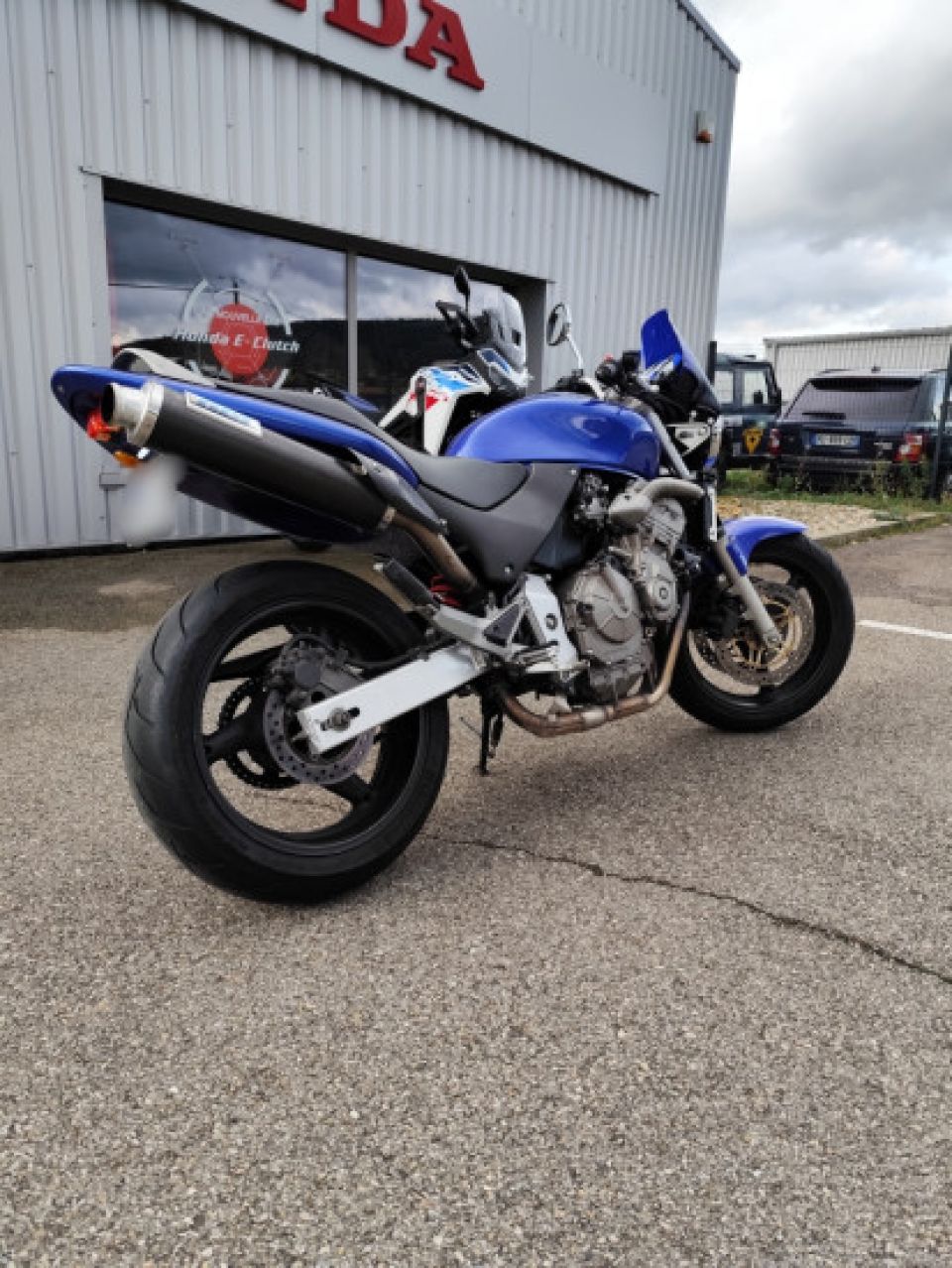 HONDA CB 600 F HORNET 4