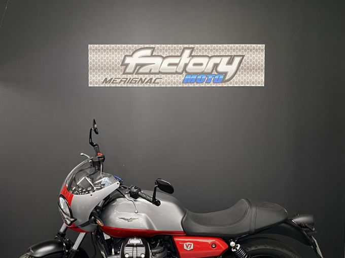 MOTO GUZZI V7 CORSA 4