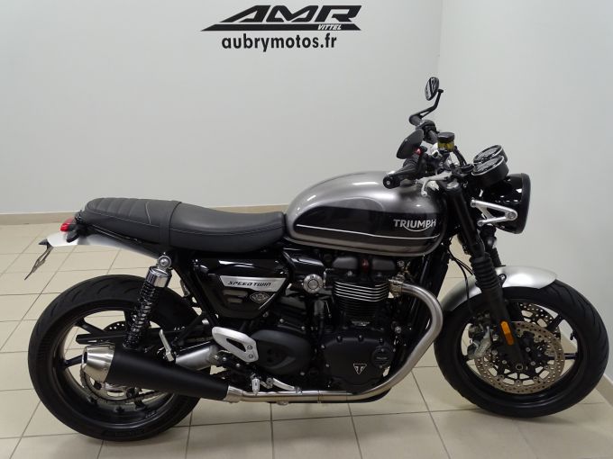 TRIUMPH SPEED TWIN 1200 4