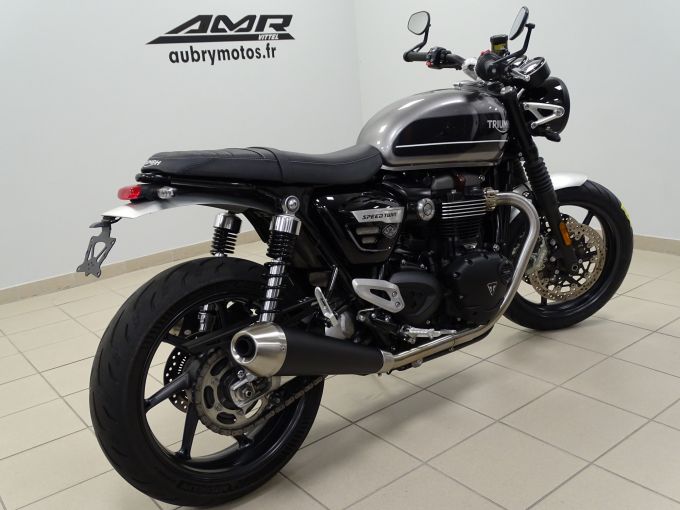 TRIUMPH SPEED TWIN 1200 4