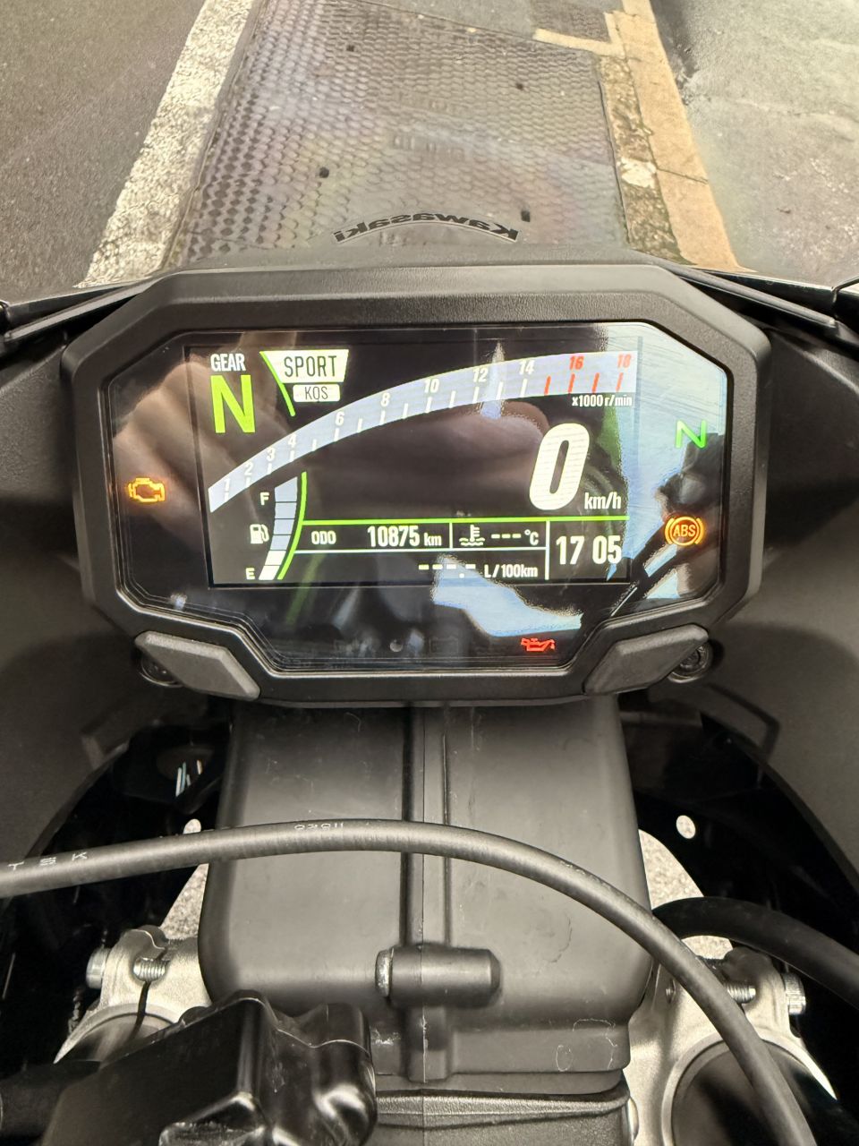 KAWASAKI ZX-6R 636 4