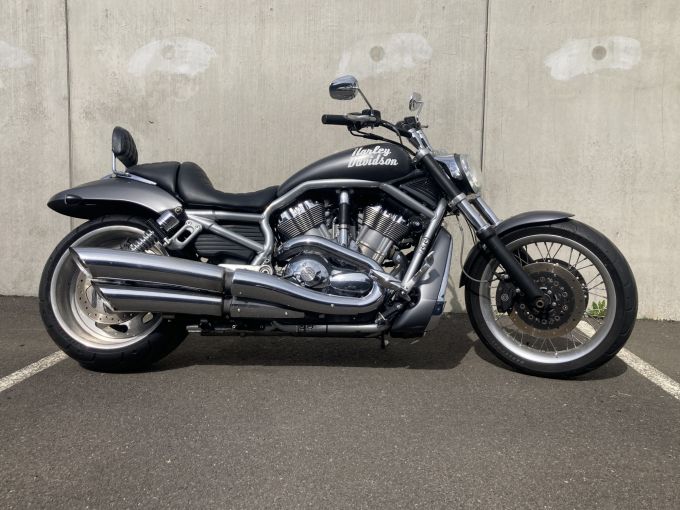 HARLEY-DAVIDSON V-ROD 1250 4